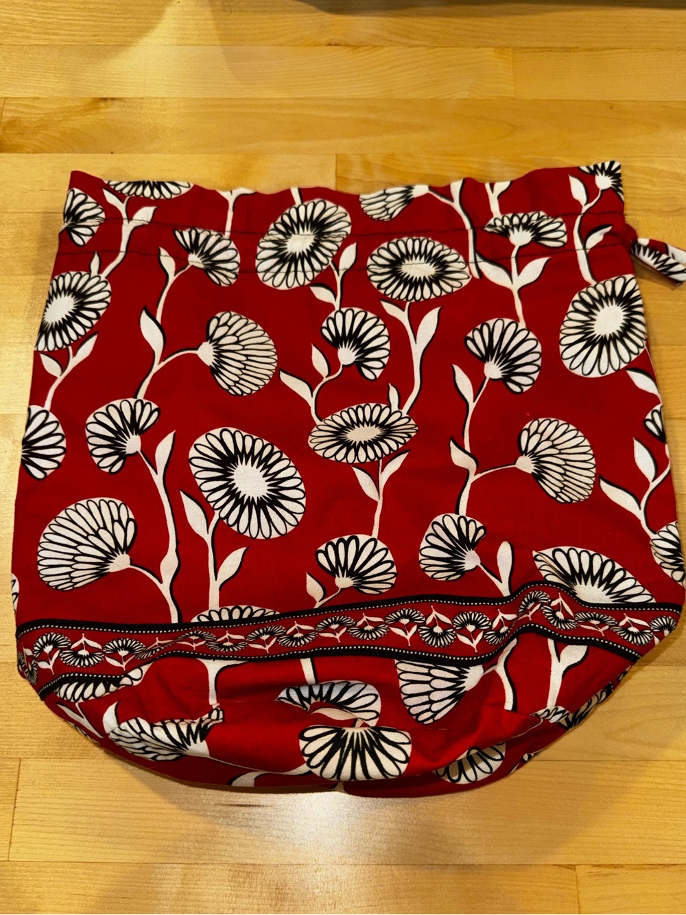 Vera Bradley Ditty Bag- Red Floral Drawstring Bag